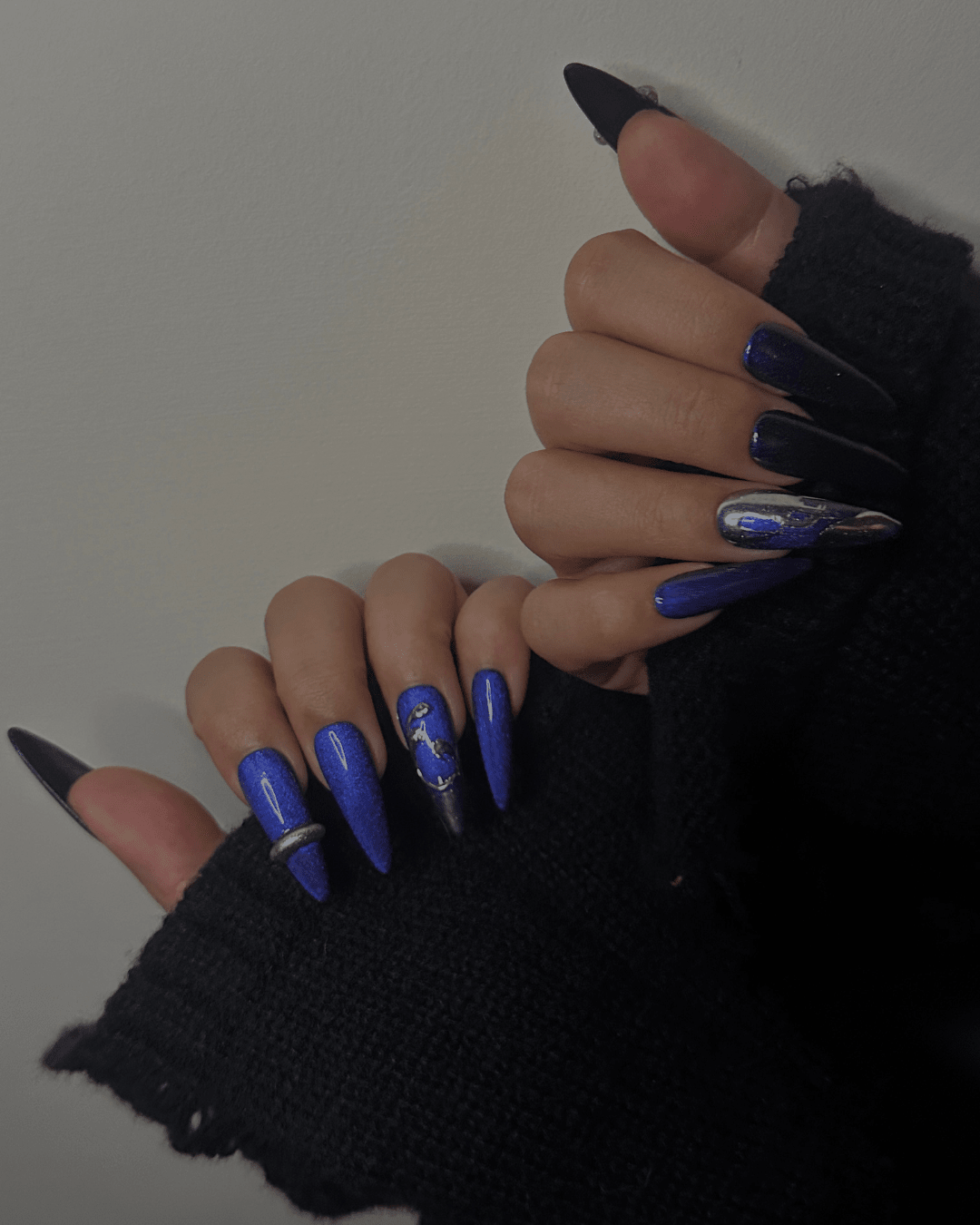 midnight bloom‎.𖥔 ݁ ˖